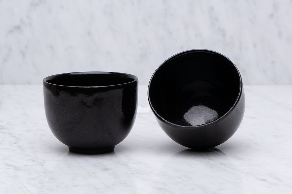 Svarta runda keramikkoppar 1,5 dl insida