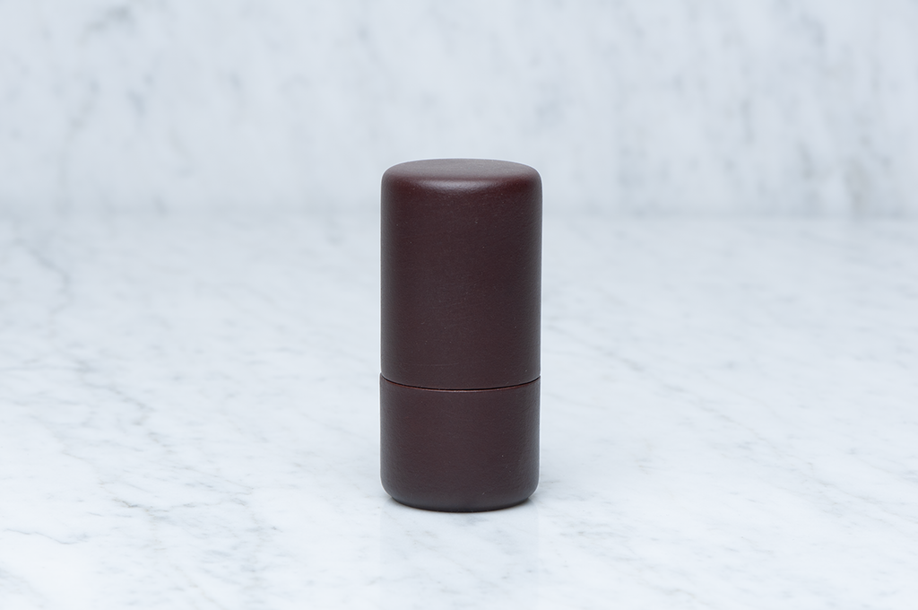 Mörkbrun cylinderformad tandpetarburk i keramik 