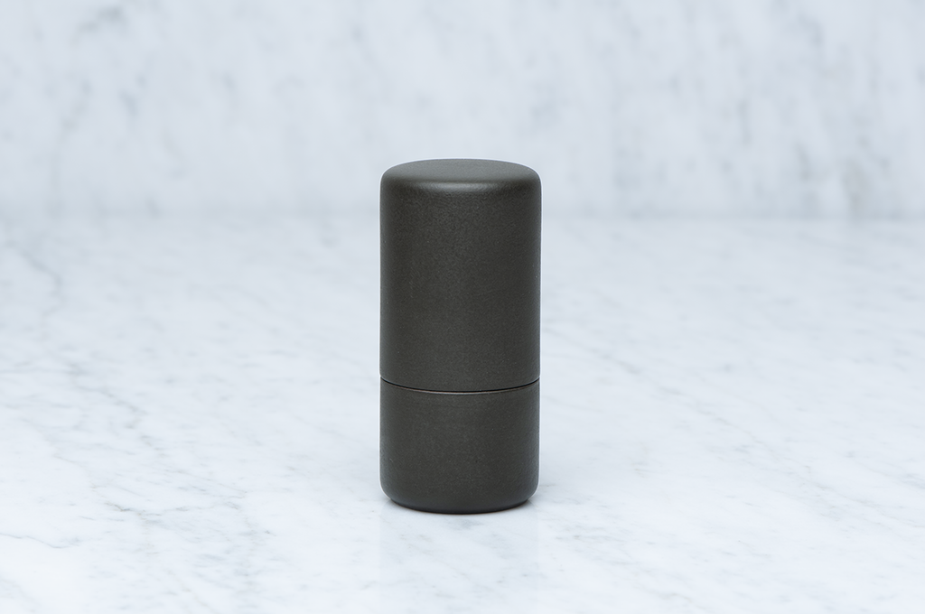 Mörkgrön cylinderformad tandpetarburk i keramik