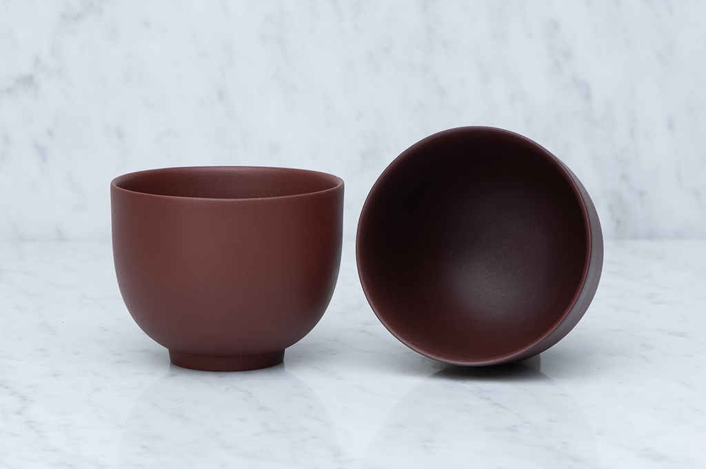 Bruna runda keramikkoppar 1,5 dl insida