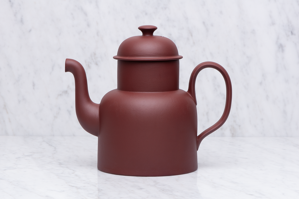 Tekanna 1,2 liter brun från sidan